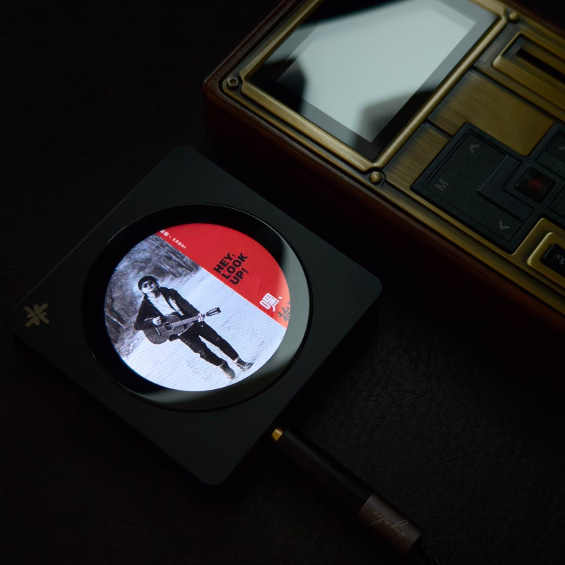 FiiO DISC ポータブル HiFi 音楽プレーヤー B - Audio Music Free のレビューと価格